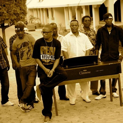 Mwanafa Ft. Mandojo & Domo Kaya – Kama Zamani