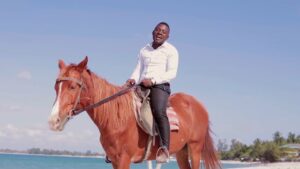Music Video : Oscar Jeckonia – Halalile