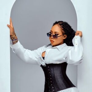 Music Audio : Amber Lulu – Anaiweka