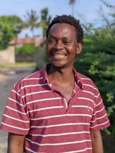 Music Audio : Steve Mweusi – Ningekua Na pesa