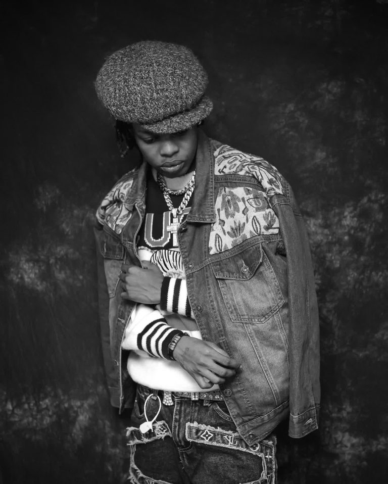 Stream & Download Music Audio : Mczo Morfani – Usinifiche