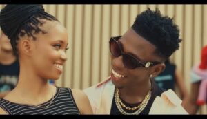 VIDEO : Phany Love – Forever