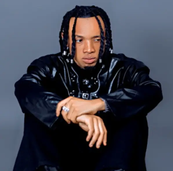 Music Audio : Dulla Makabila Ft Mack Zube – Makolo | Download