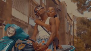 VIDEO : Leo Nicky – Smile