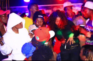 Music Audio : Chadully – SHOW LIVE IFAKALA | Download Mp3