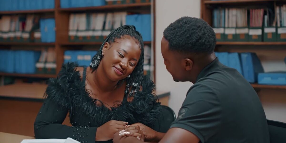 Skeffa Chimoto – M’bale Wanga