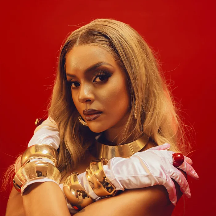 Mimi Mars – Moyo Tissue