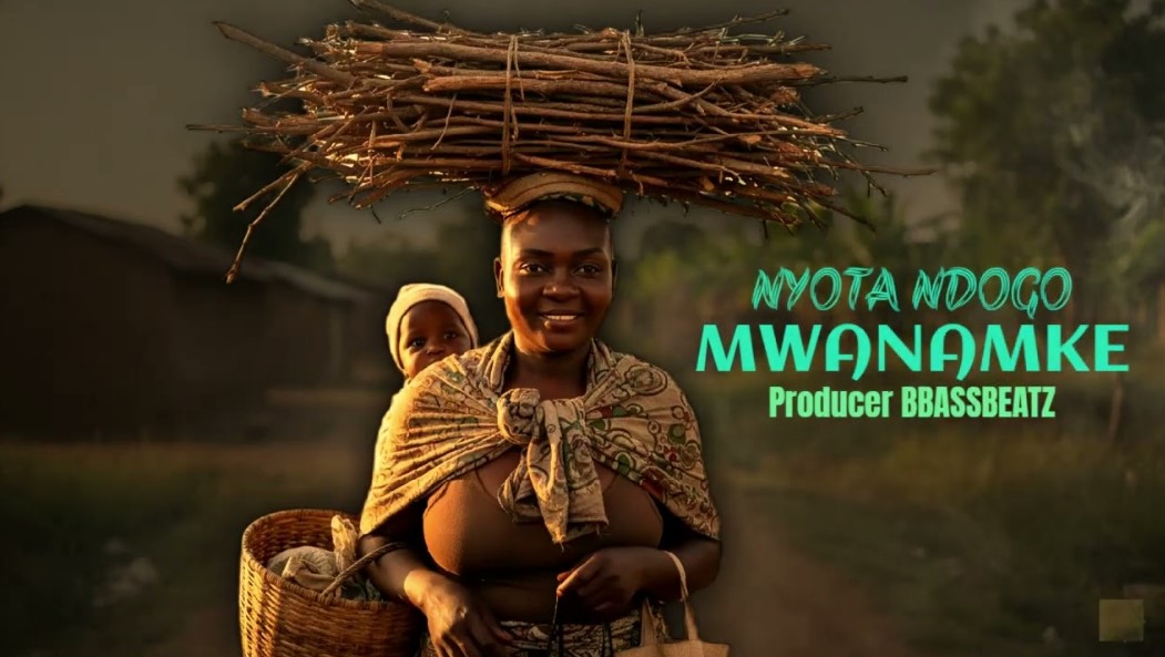 Nyota Ndogo – Mwanamke