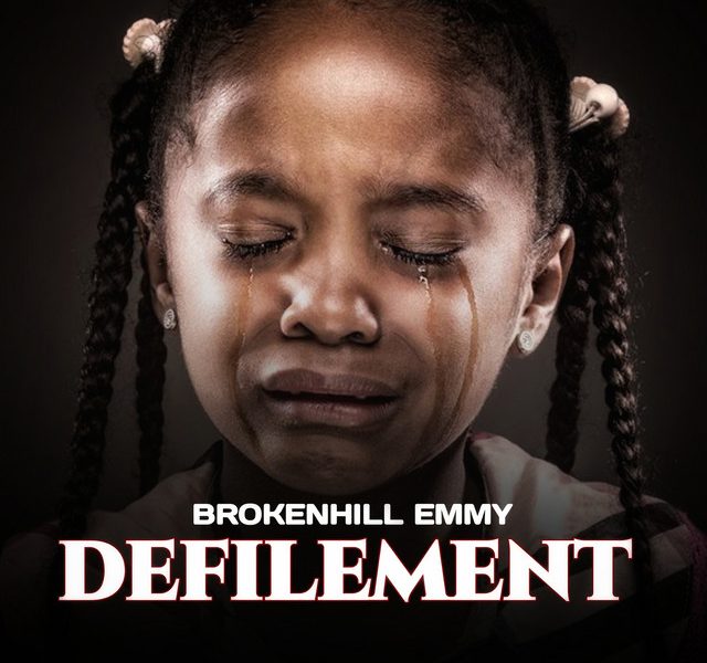 BrokenHill Emmy – Defilement