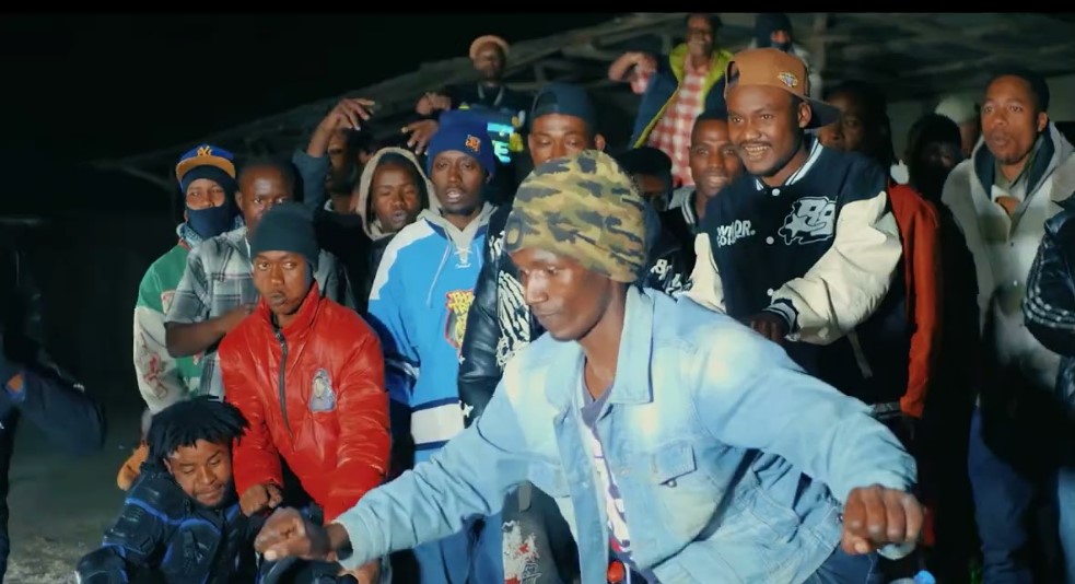 Chalii Mtoto Wa Bibi Ft Udani Gang – Washa Burungu