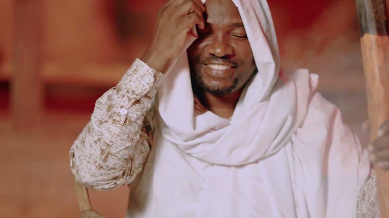 Ambwene Mwasongwe – Utukufu